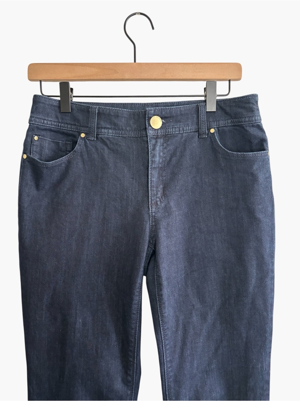 Chico’s Platinum Dark Wash Straight Leg Jeans Size 0 Short Stretch Casual - Picture 3 of 16